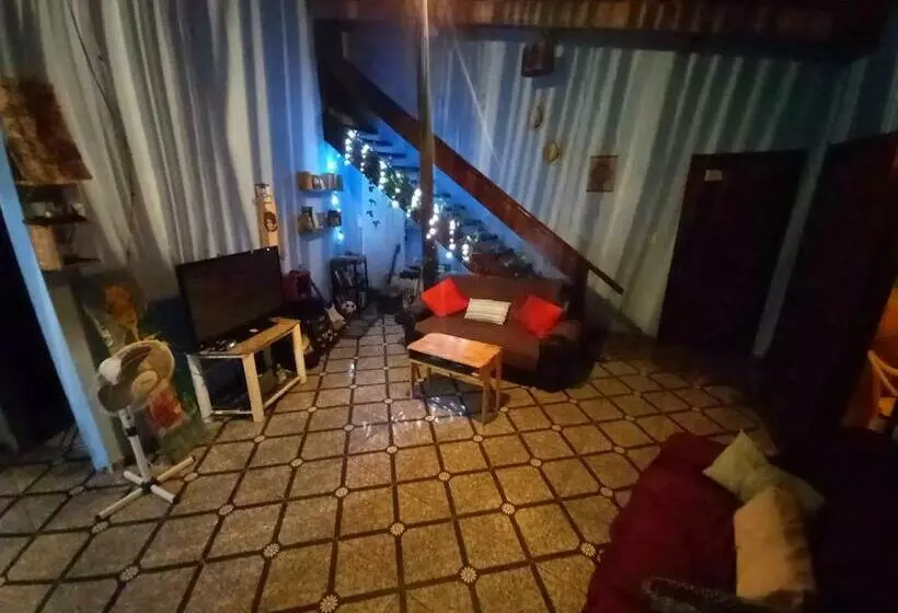 ユースホステル Tranquilandia Guest House