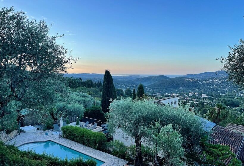 ベッドアンドブレックファースト Villa Daphné