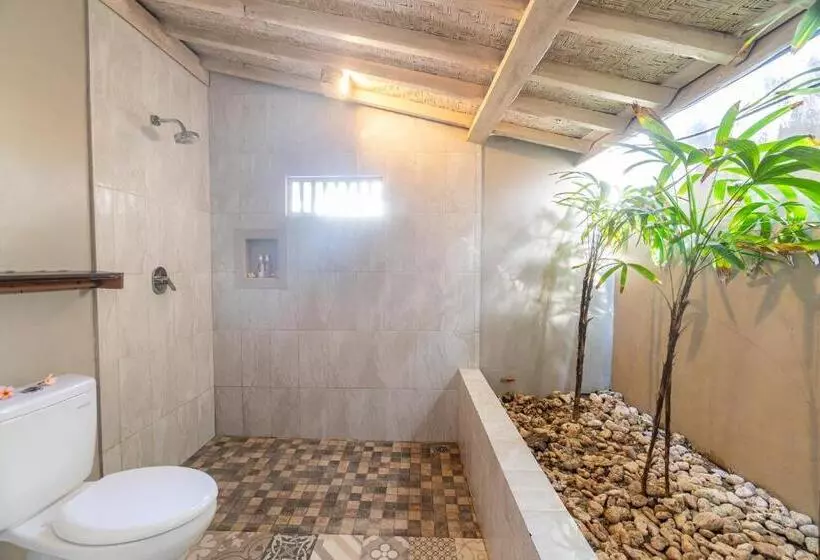 Majatalo Villa Olala Penida Sea View
