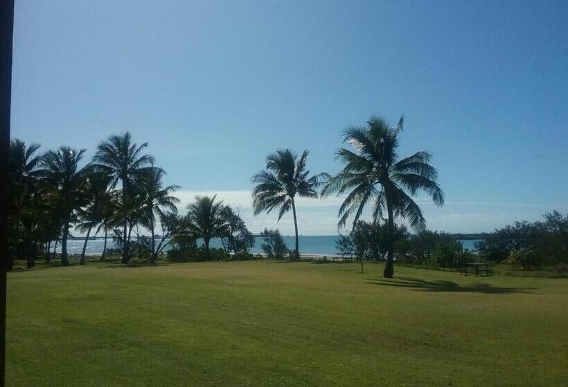 Hay Point Hotel/motel