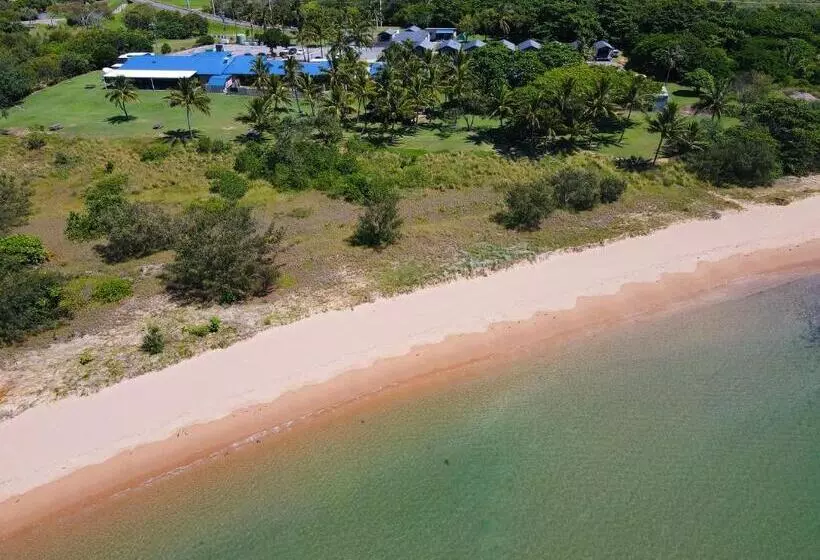 Hay Point Hotel/motel