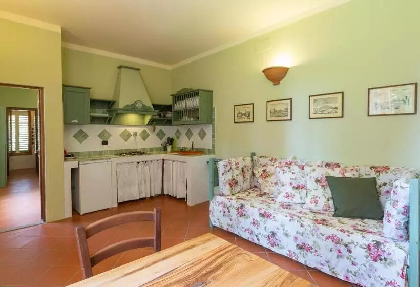 Hotelli Albergo Villa San Michele