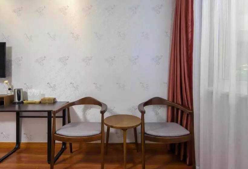 Floral Hotel Wuxi Shengziling