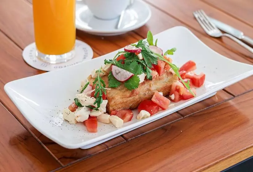 ホテル Puerto Libre