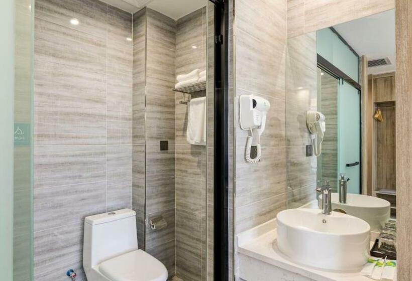 Suoxing Hotel Longxian Passenger Bus Station