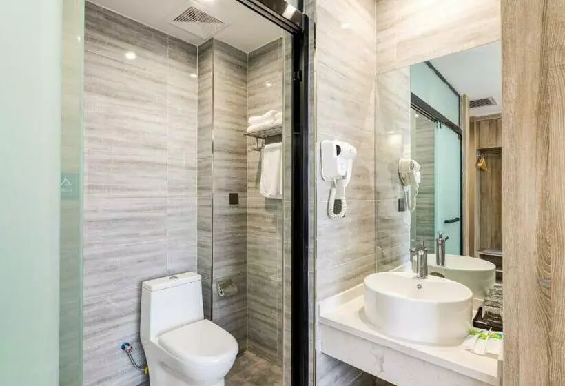 Suoxing Hotel Longxian Passenger Bus Station