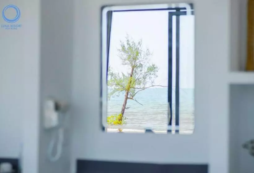 استراحتگاه Luna Koh Rong