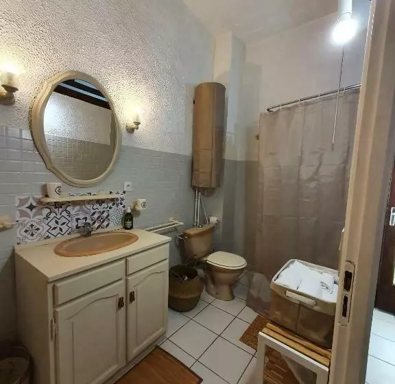 Majatalo Suite Parentale Castillon Du Gard