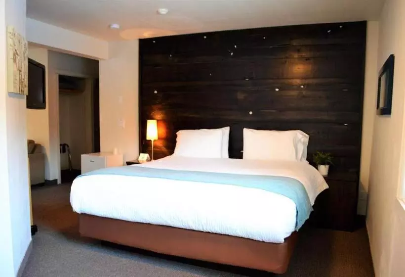 Lomakeskus 3 Pines Lodge Muskoka