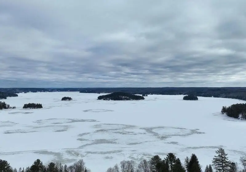 リゾートホテル 3 Pines Lodge Muskoka