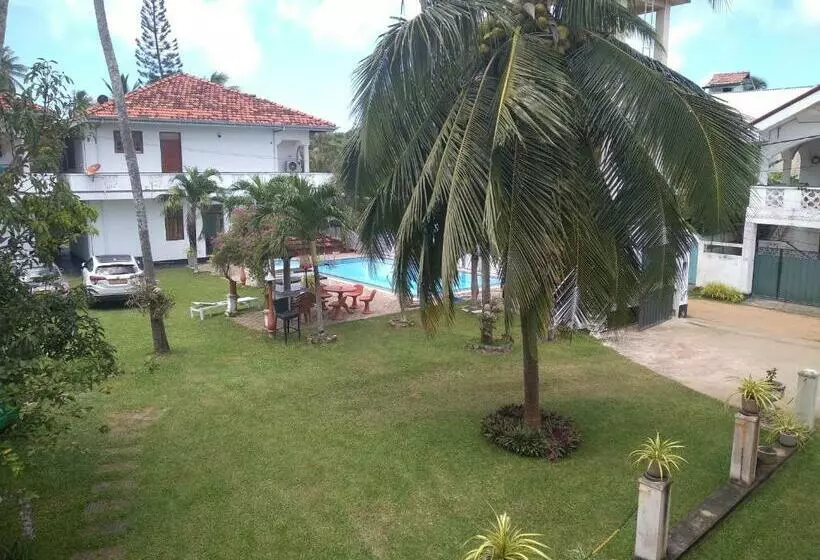 Vijai Resort