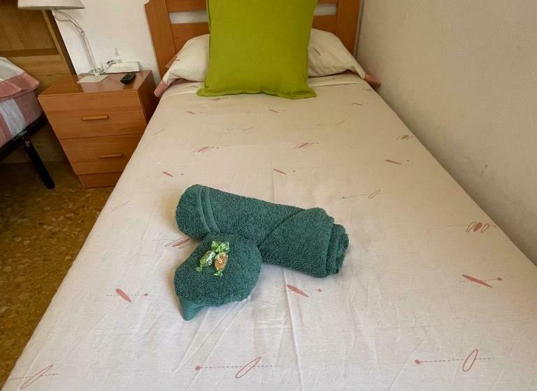 旅馆 Habitaciones En Gandia A 5 Min Del Centro Histórico