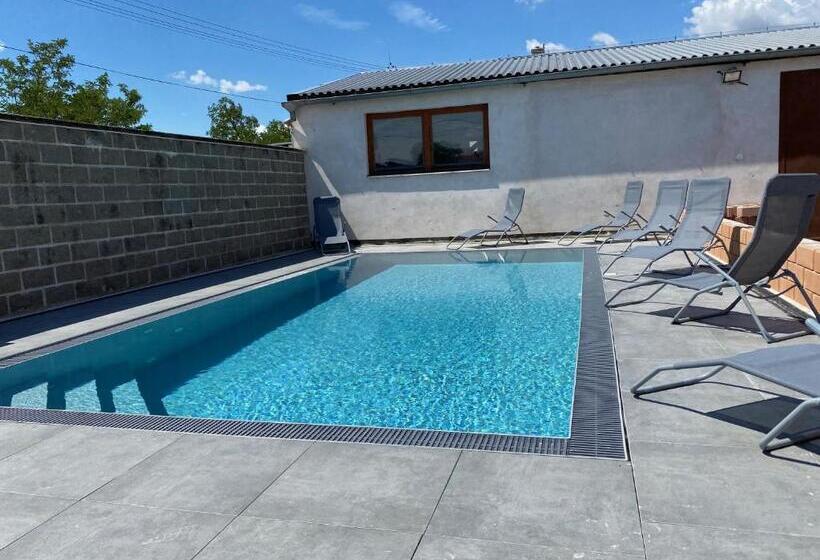 ペンション Penzion Trödler