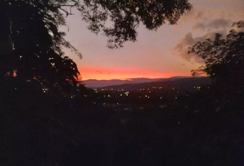 Aamiaismajoitus (B&B) Namasté Casa Rural