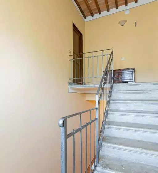 ホテル Agriturismo La Valle Della Lavanda Podere Mezzastrada