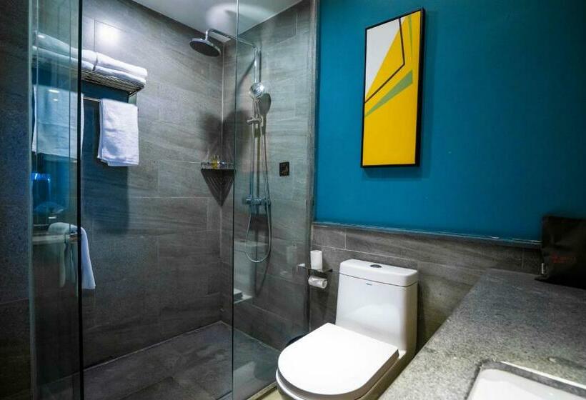 فندق Qifan  Kunming Train Station Branch