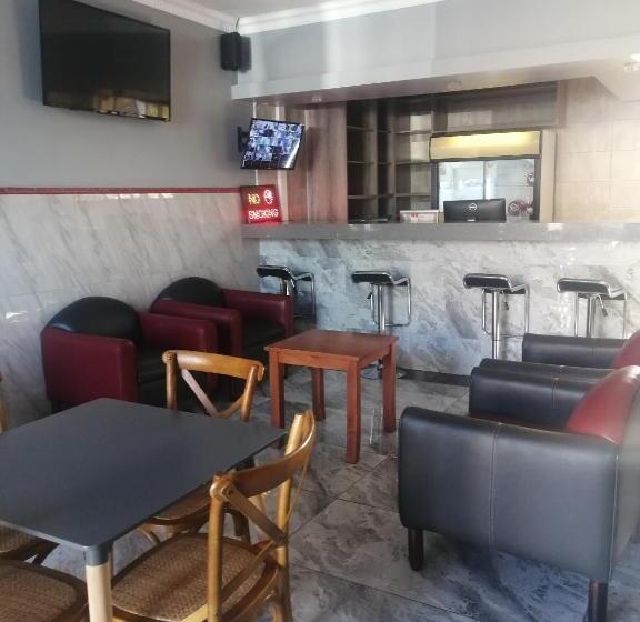 Пансион Olu Guest Lodge