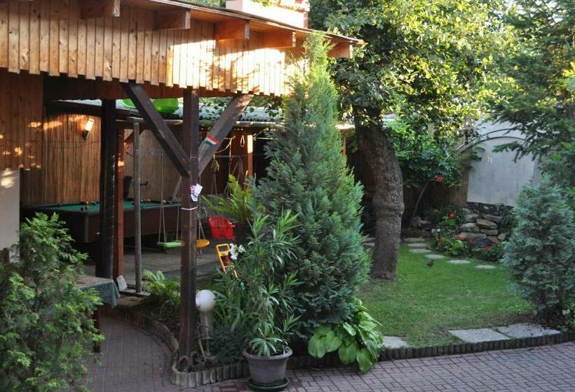 بنسيون Szent György Vendégház