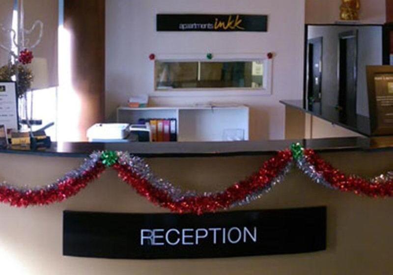 فندق St Kilda Central Apartments