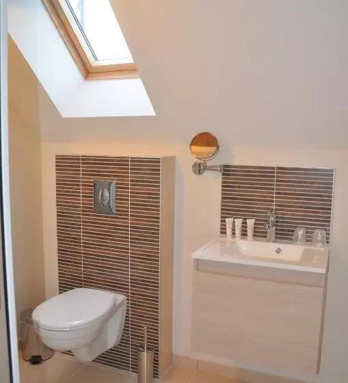 هتل Auberge Du Moulin à Vent, The Originals Relais