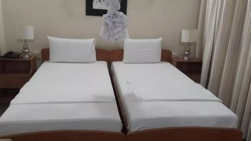 酒店 Milano Tourist Rest