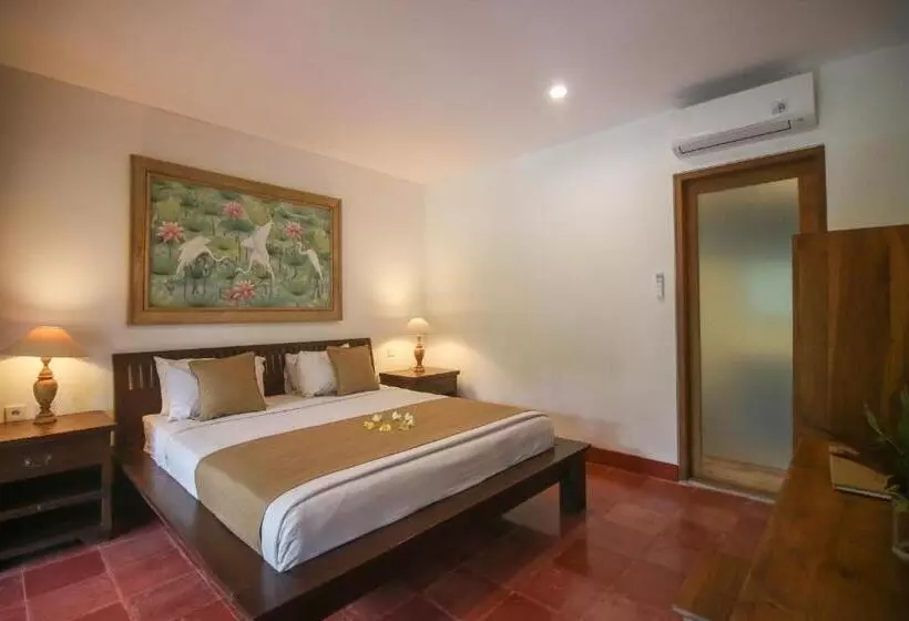 هتل Jati Homestay