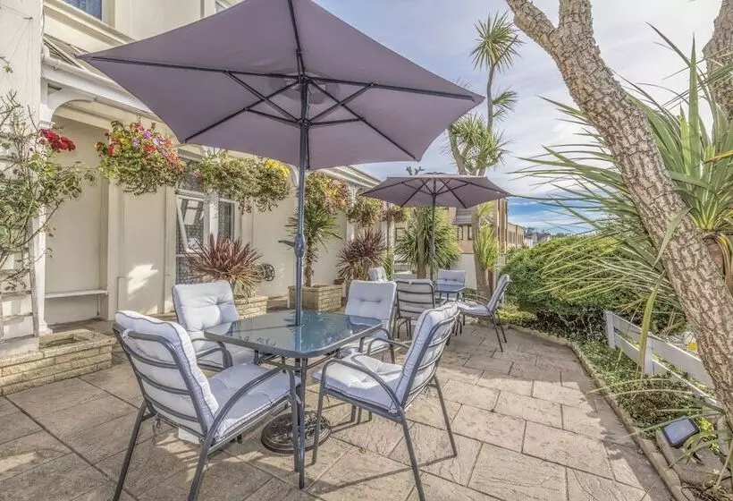 בית מלון כפרי Lindum Lodge