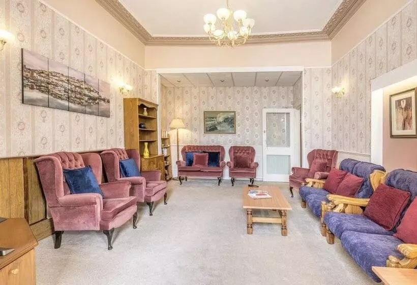 בית מלון כפרי Lindum Lodge