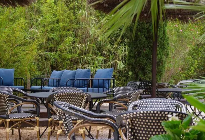 ホテル Maison Familiale Lou Riou