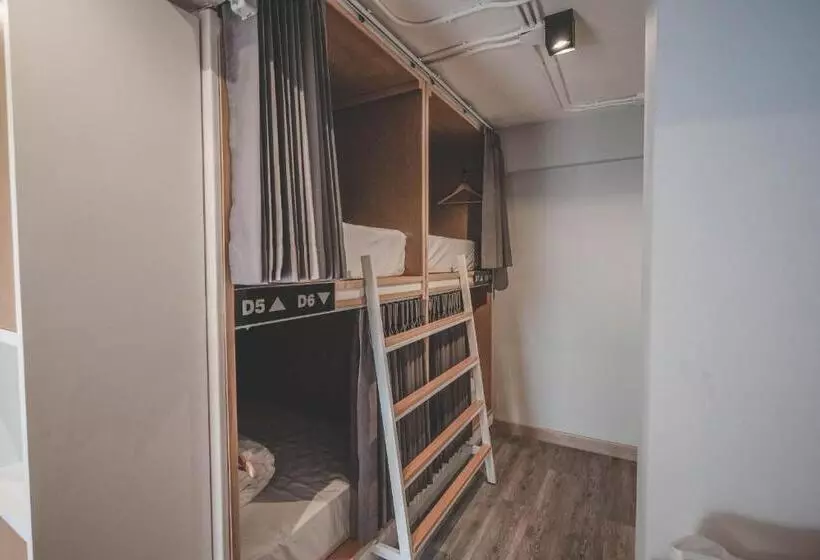 هتل Stay Thapae Hostel