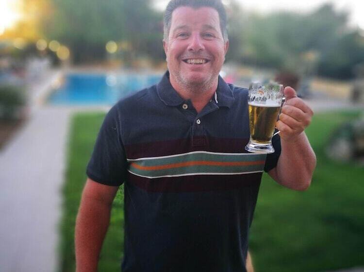 בית מלון כפרי Stork