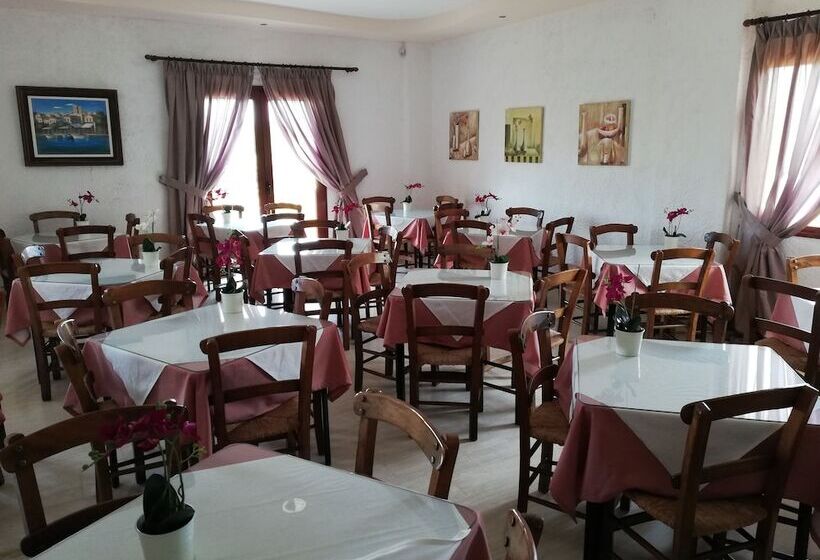 בית מלון כפרי Stork