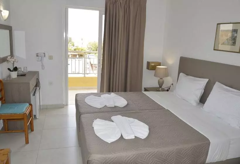 בית מלון כפרי Stork