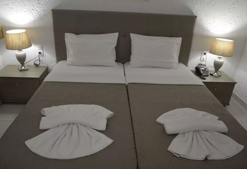 בית מלון כפרי Stork