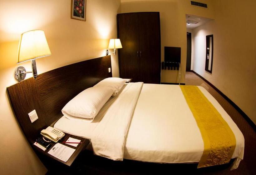 Отель Tanjong Vista