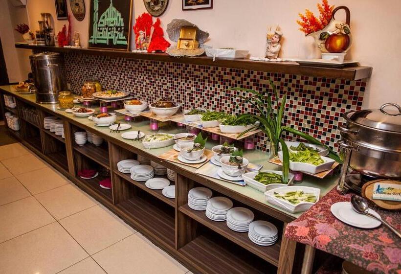 Отель Tanjong Vista