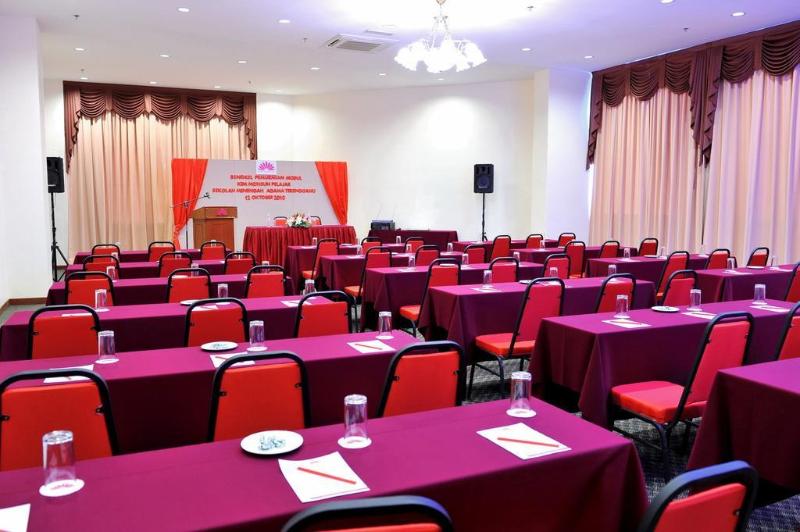 Отель Tanjong Vista