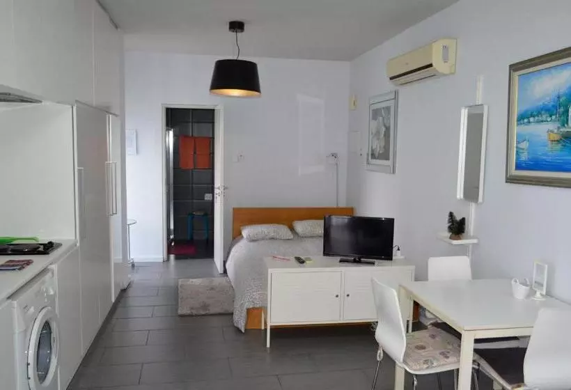 Residenza St.lazaros Studios