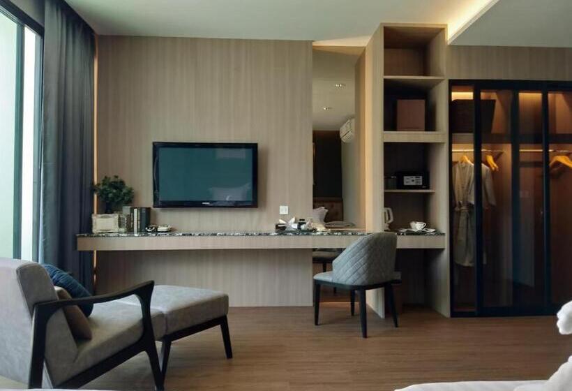 The Regent Hotel Kamala Beach