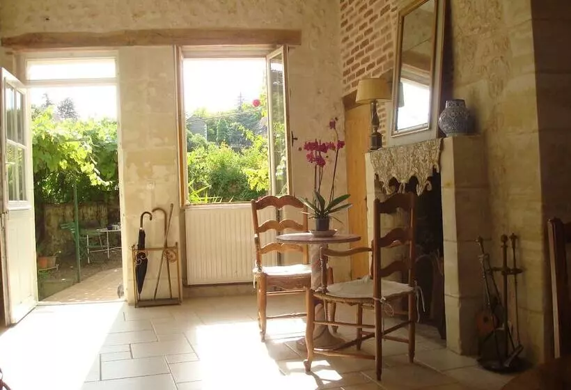 Aamiaismajoitus (B&B) La Tonnelle