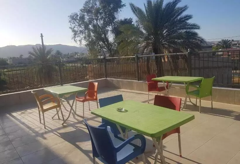 هتل Jericho Waleed S Hostel