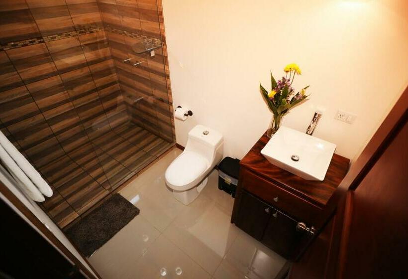 Maris Bed & Breakfast Monteverde