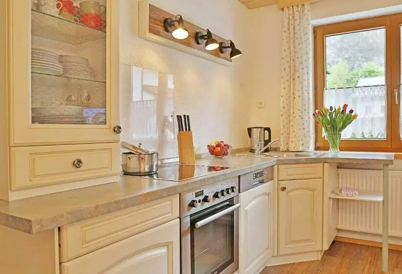 Majatalo Haus Adlerkanzel