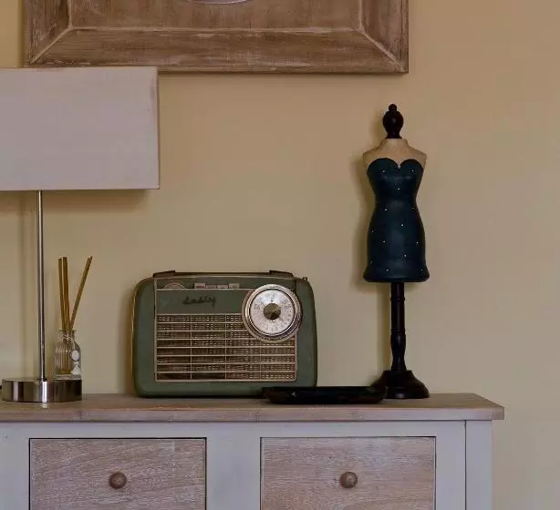 پانسیون Retromovement House