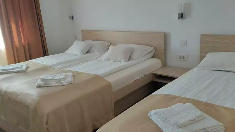 Majatalo Vila Iulia