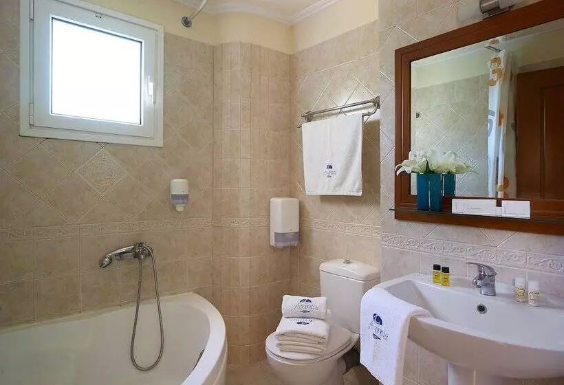 בית מלון כפרי Avantis Suites