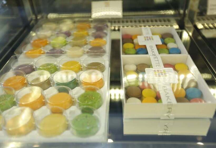 בית מלון כפרי Baan Kamala Fantasea