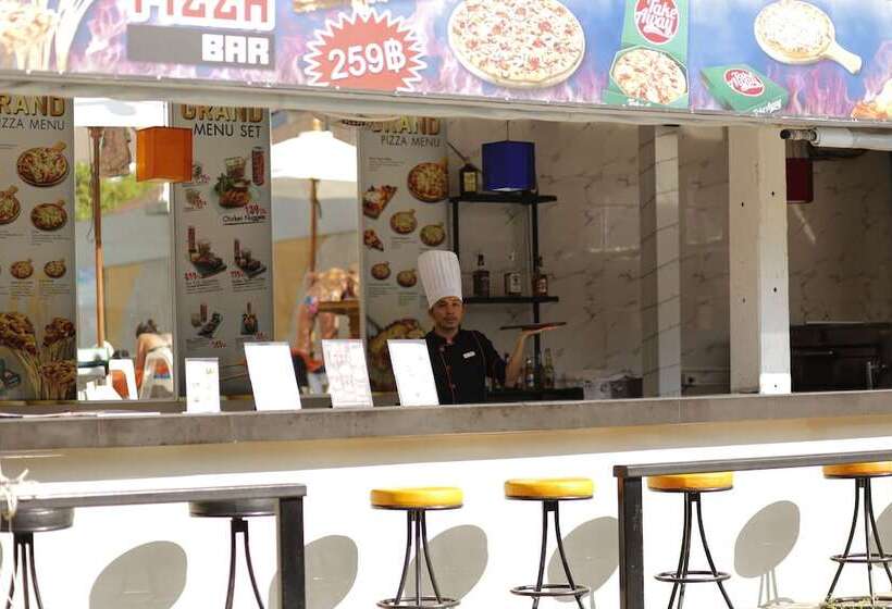 בית מלון כפרי Baan Kamala Fantasea