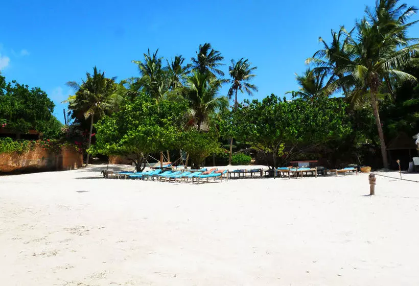 هتل Ahg Dorado Cottage