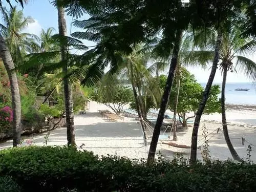 هتل Ahg Dorado Cottage